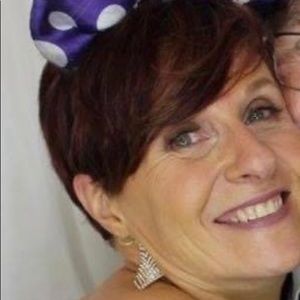 Meet your Posher, Lynne